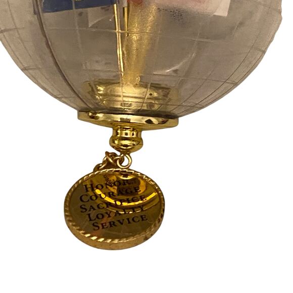 2007 Hallmark USA Globe Military Flags Christmas Ornament A World of Freedom - Picture 5 of 11